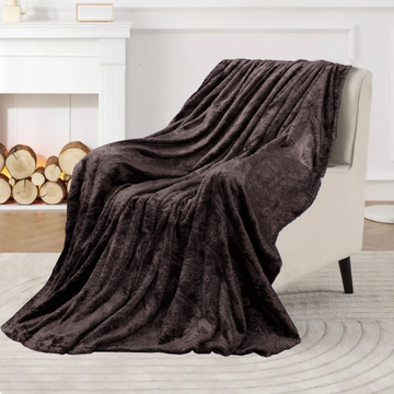 Super soft luxury blanket Dark Brown 01