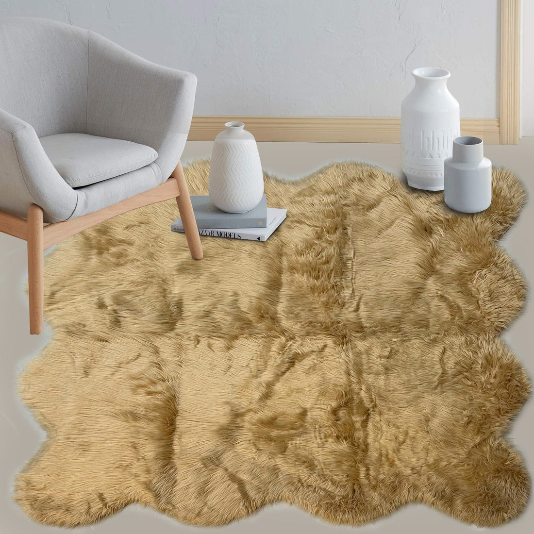 Beige Furry Rug 180x180cm